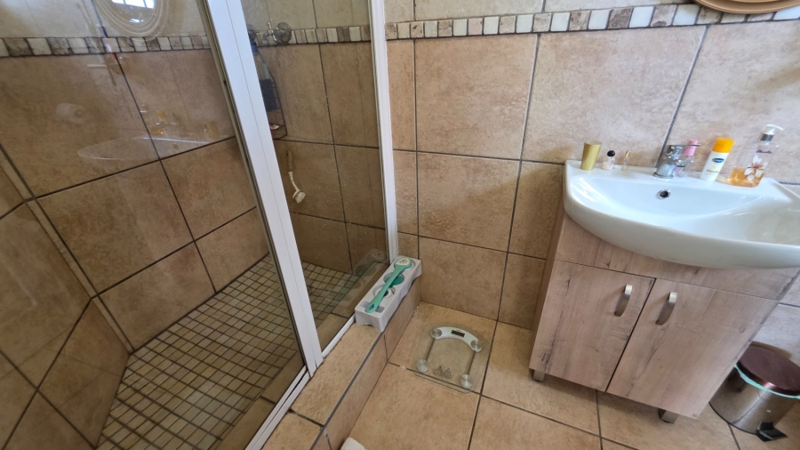 3 Bedroom Property for Sale in De Bakke Western Cape